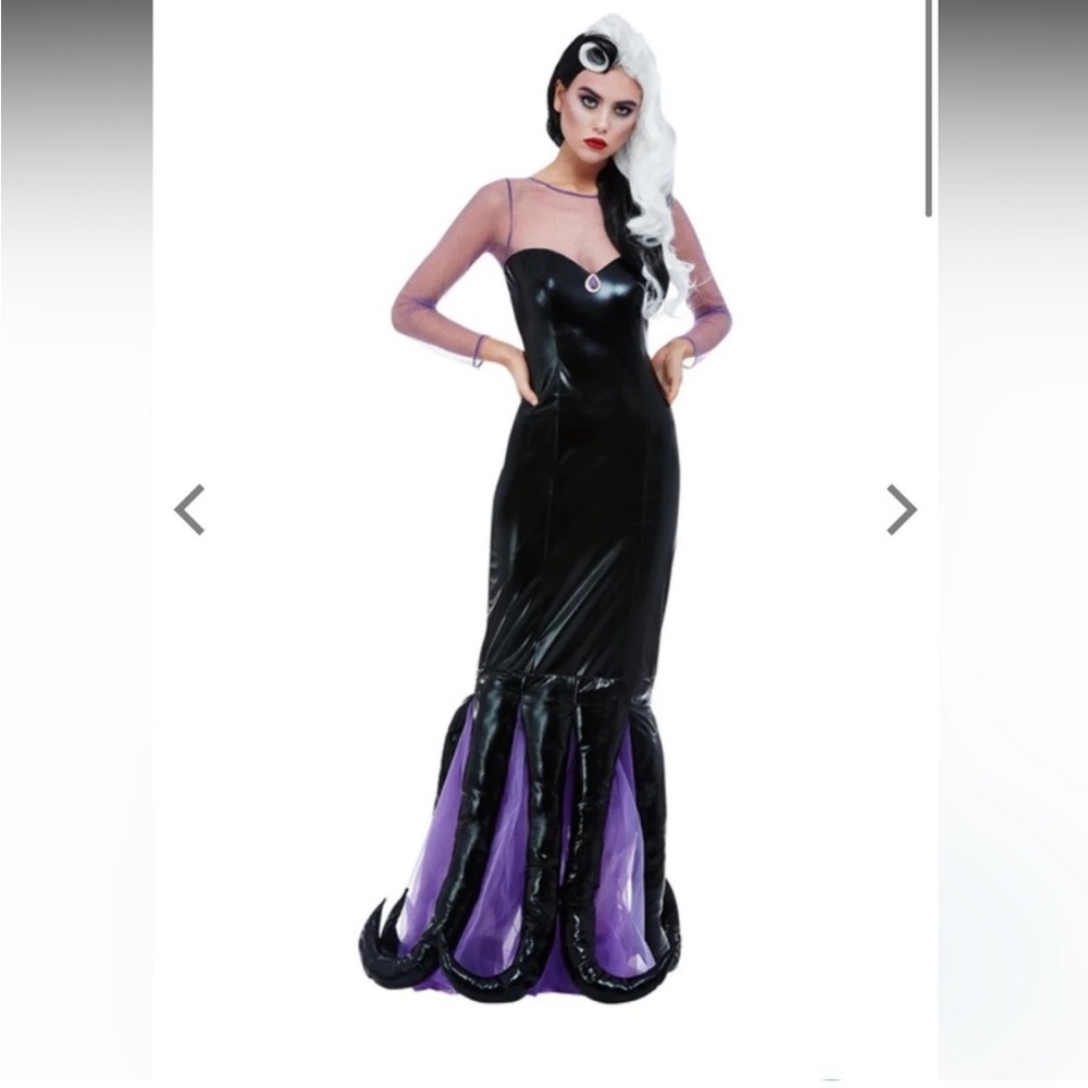 NWT Adult Women’s Ursula Halloween Costume